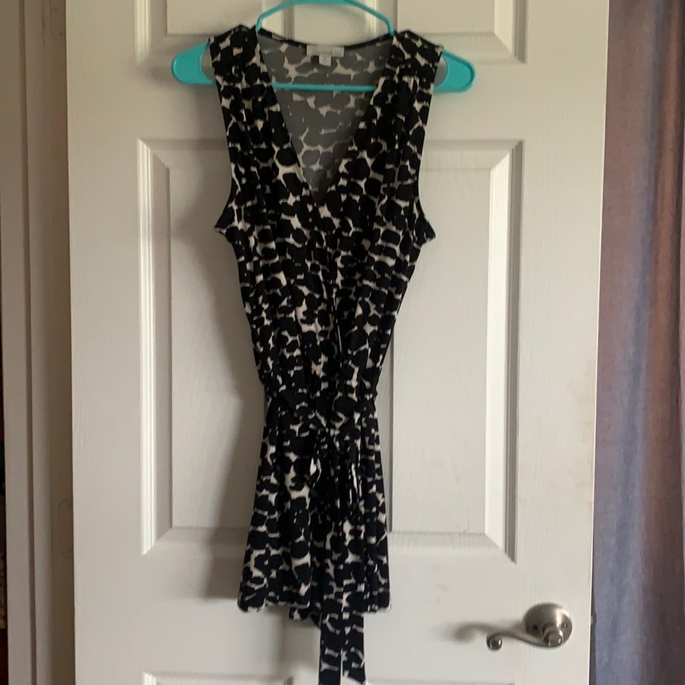 Cute Allison joy romper jersey material small